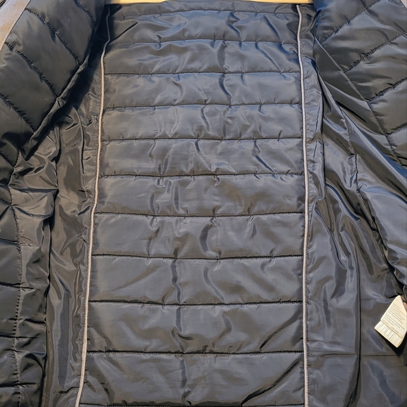 Womens winter coat - Picture 3 of 13